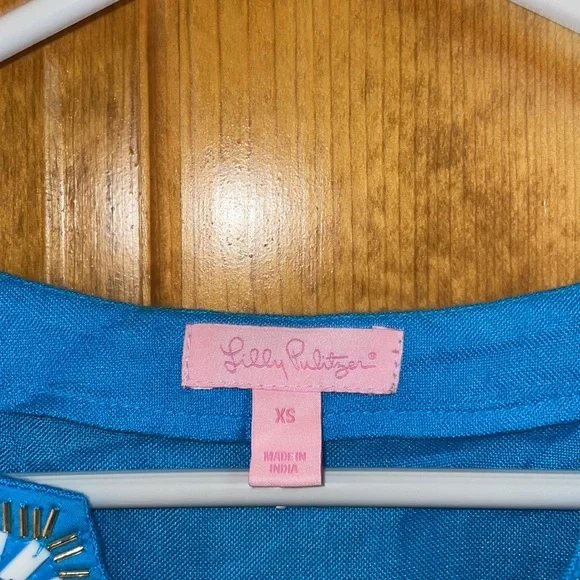 Blue beaded lily Pulitzer top - Picture 4 of 7